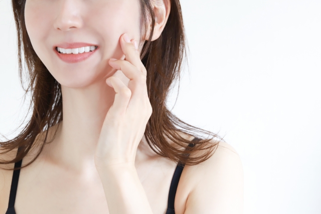 スキンケア　女性